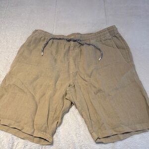 Tommy Bahama Men's Casual Tan Shorts